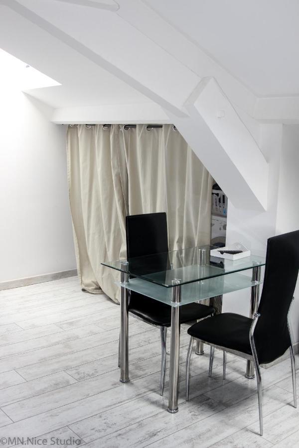 Beau Studio Niza Exterior foto